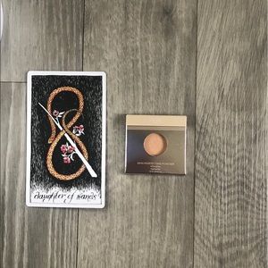 PÜR | Afterglow Highlighting Perfecting Powder |